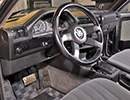 BMW E30 320i AT