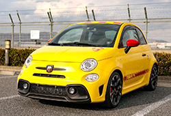 アバルト595 コンペティツィオーネ (ABARTH 595 COMPETIZIONE)